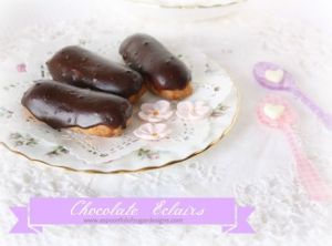 Sarah made some chocolate éclairs filled with vanilla crème patissiere over at A Spoonful of Sugar